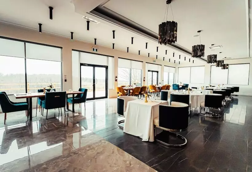 Hotelli Mount Alverno Luxury Resorts