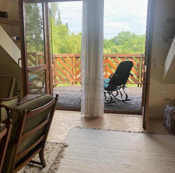 Пансион Balaton Vendégház Paloznak