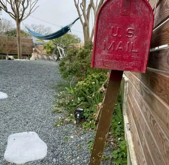 ペンション La Wodapalousa, Surf & Crossfit Guesthouse, 800m From Beach