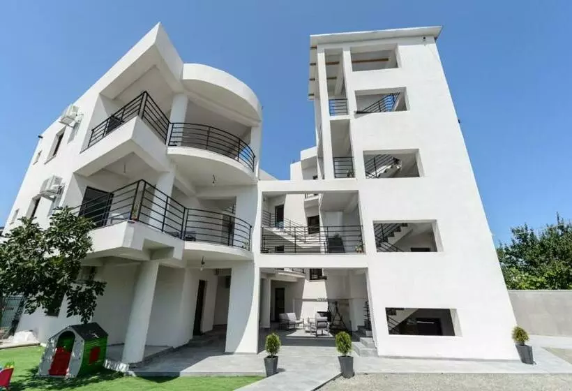 پانسیون Toma Residence
