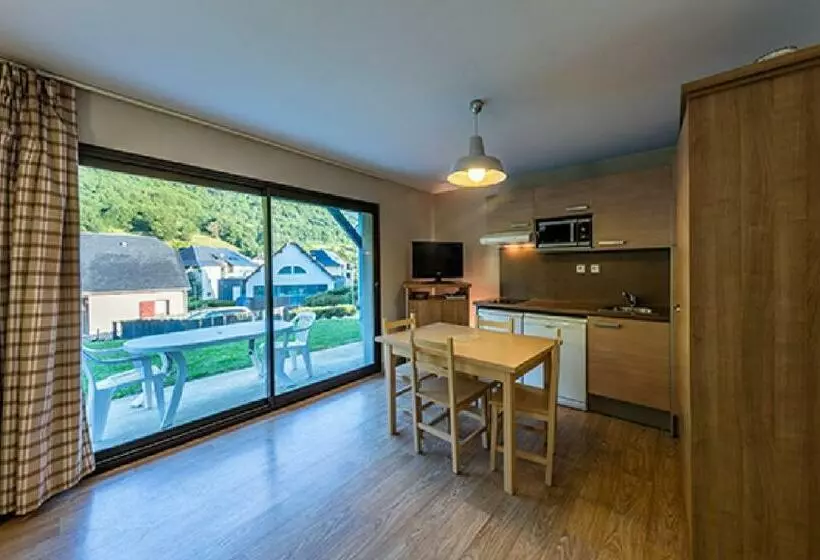 Résidence Les Trois Vallées   Arreau