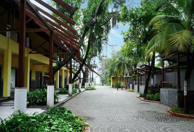 Shanti Resorts