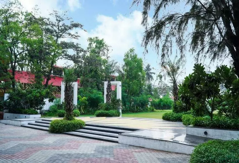 Shanti Resorts