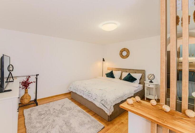 Sun X Mountains   Strada Sforii