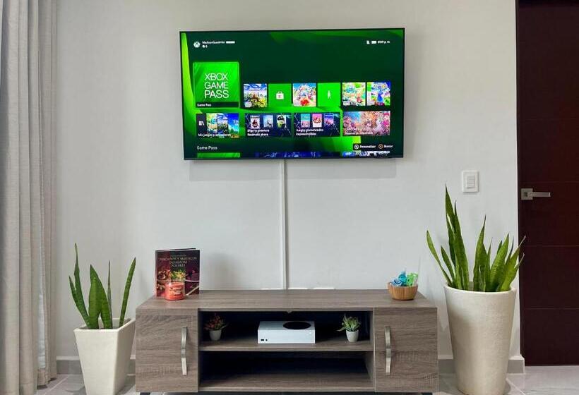 Tropical Modern Condo Amazing Pool!