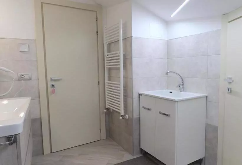 Aamiaismajoitus (B&B) Dada