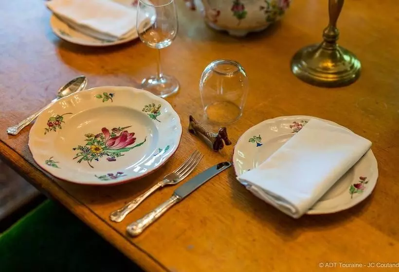 Aamiaismajoitus (B&B) Les Jardins Haute Couture