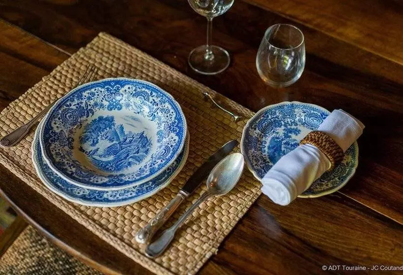 Aamiaismajoitus (B&B) Les Jardins Haute Couture