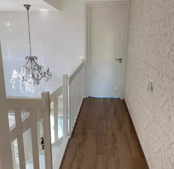 Aamiaismajoitus (B&B) Zoutelande,modern Verblijf Bij De Zee