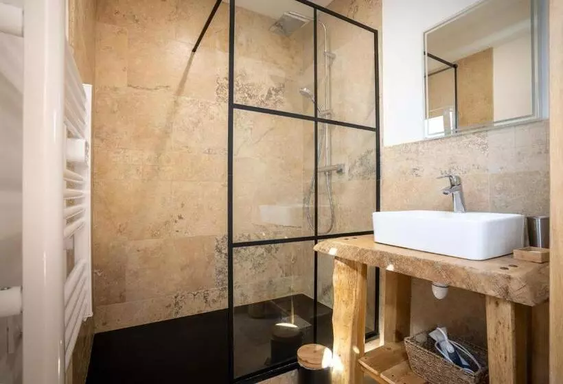 Grange Rénovée En Gîte/maison/chalet