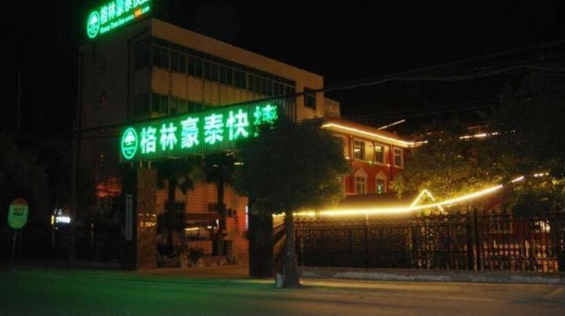 Отель Greentree Inn Jingjiang Xieqiao Town Xinhua Road