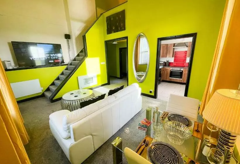 ホテル Phoenix Apartments