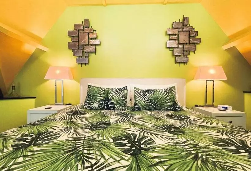 ホテル Phoenix Apartments