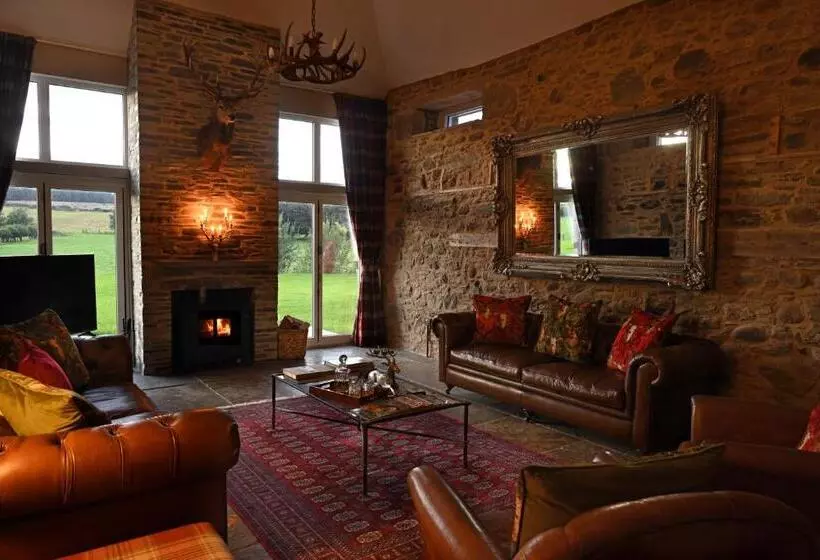 Laverockbank Steading