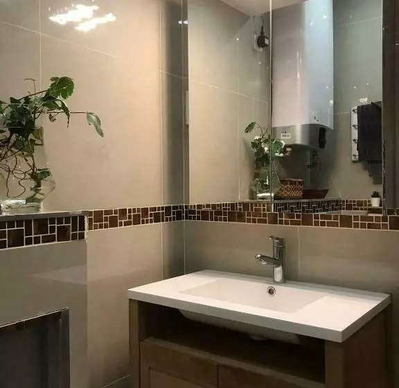 ペンション Chambre Via Natina