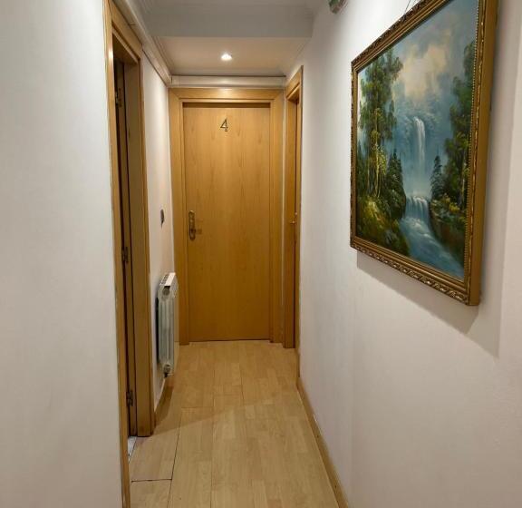 پانسیون Hostal Restaurante