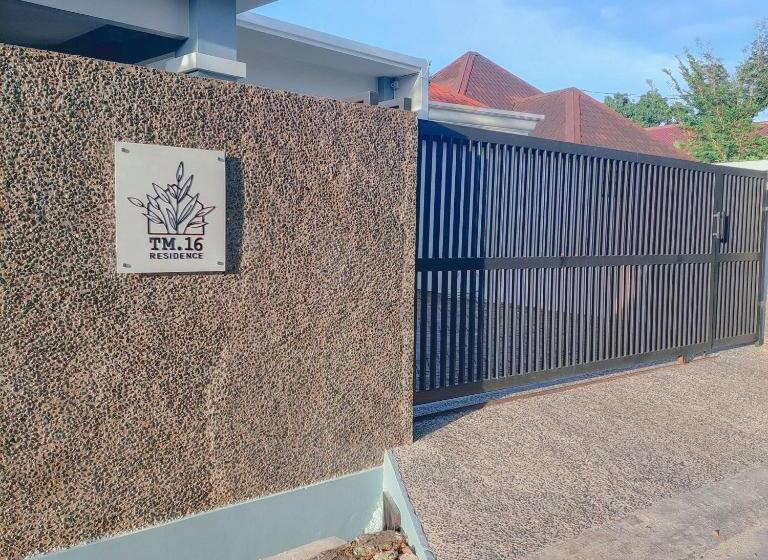 פנסיון Tan Malaka Residence