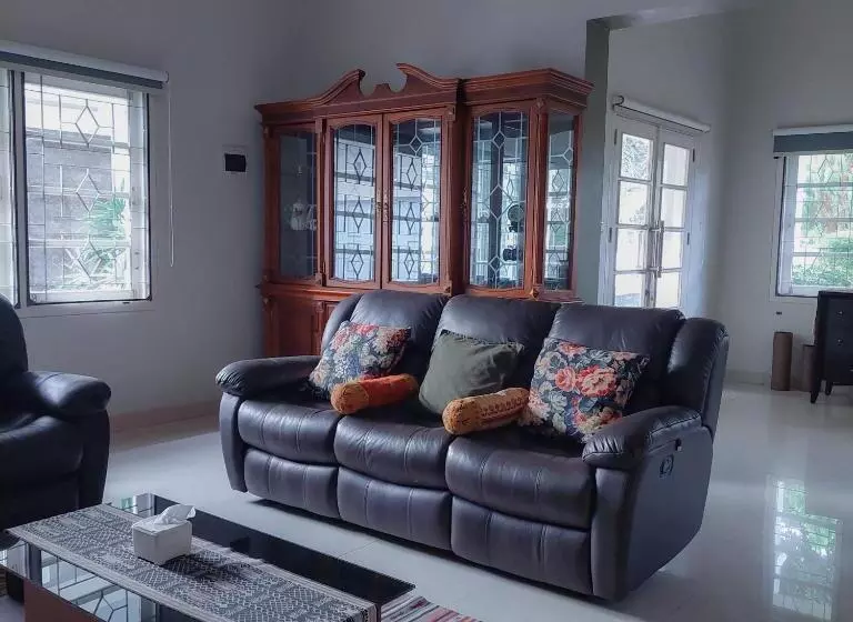 Majatalo Tan Malaka Residence