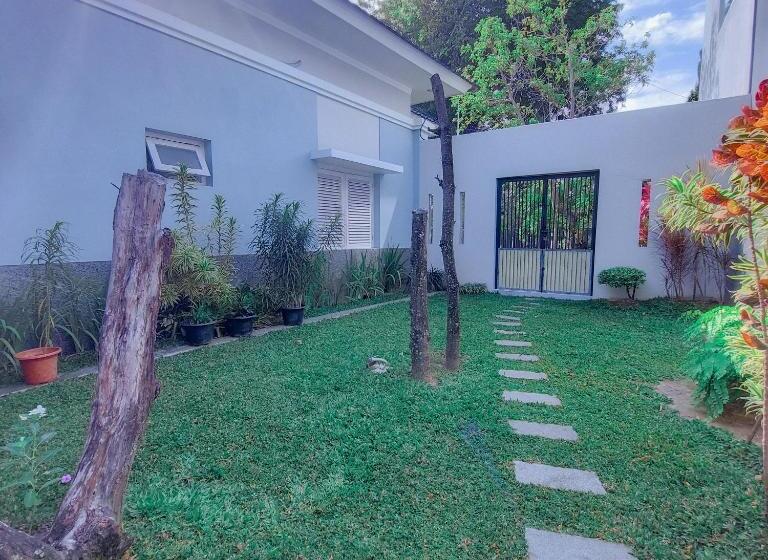 פנסיון Tan Malaka Residence