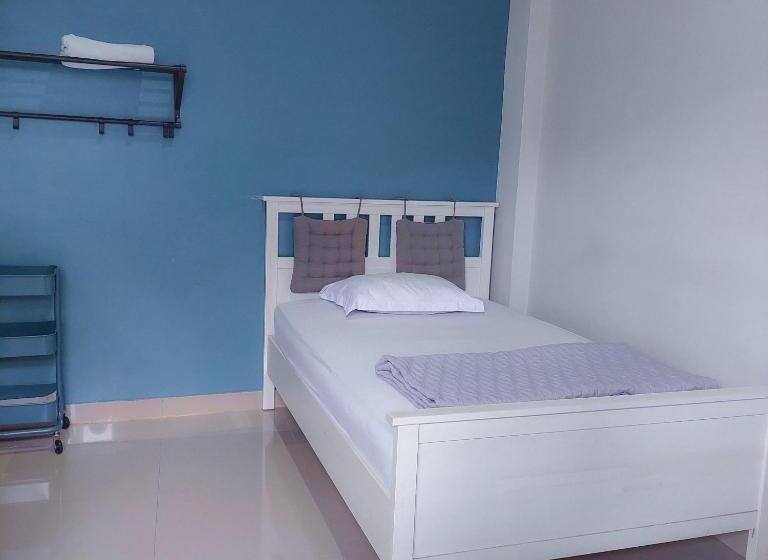 פנסיון Tan Malaka Residence