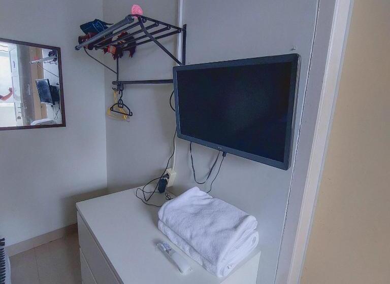 פנסיון Tan Malaka Residence