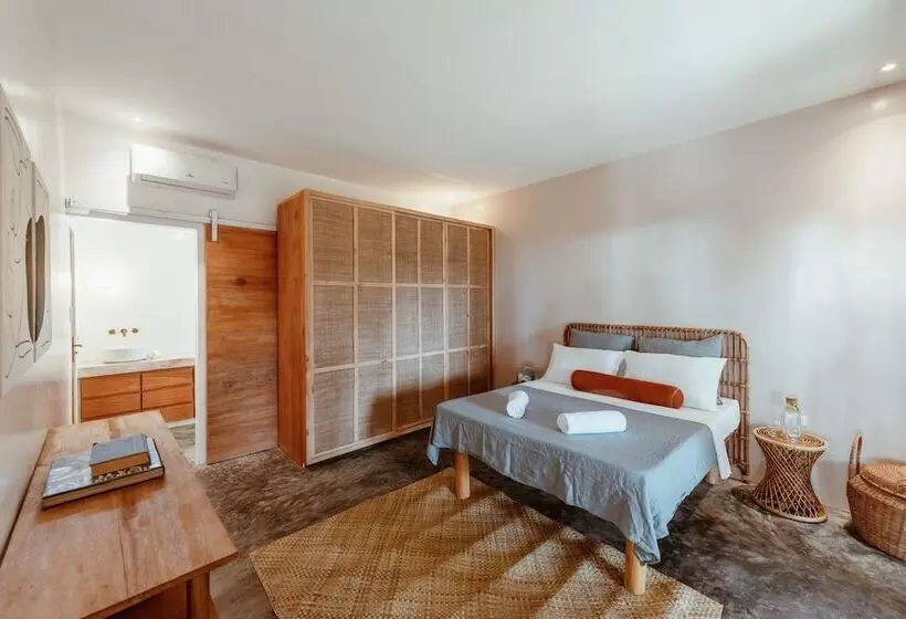 استراحتگاه Punta Punta Surf Retreat