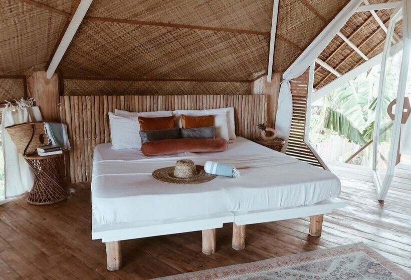 استراحتگاه Punta Punta Surf Retreat