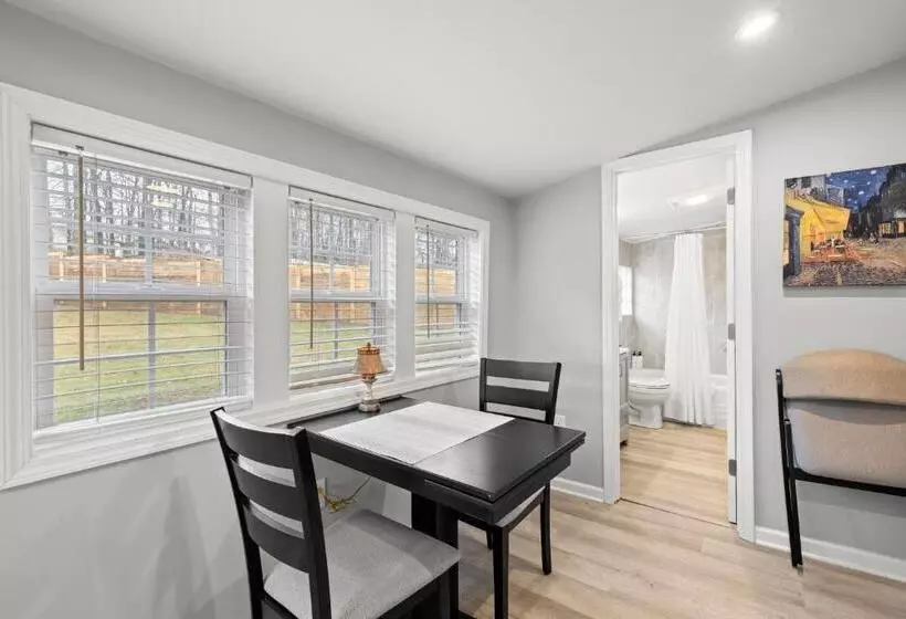 The Twisted Maple   Dogs Stay Free!