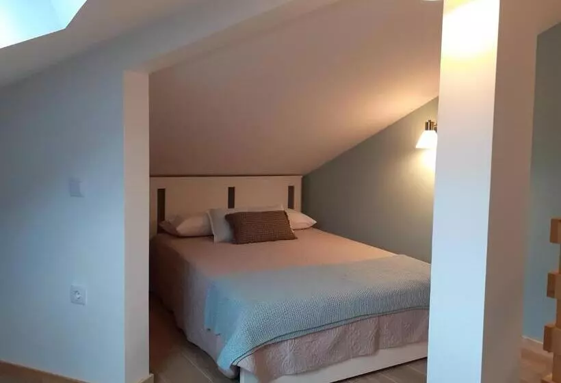 Villa Dos Santos   Gerês Country House