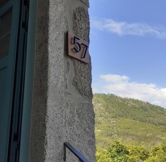 Villa Dos Santos   Gerês Country House