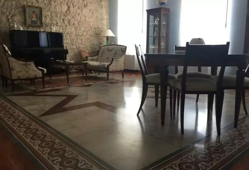 Aamiaismajoitus (B&B) Campo Reale Country Rooms