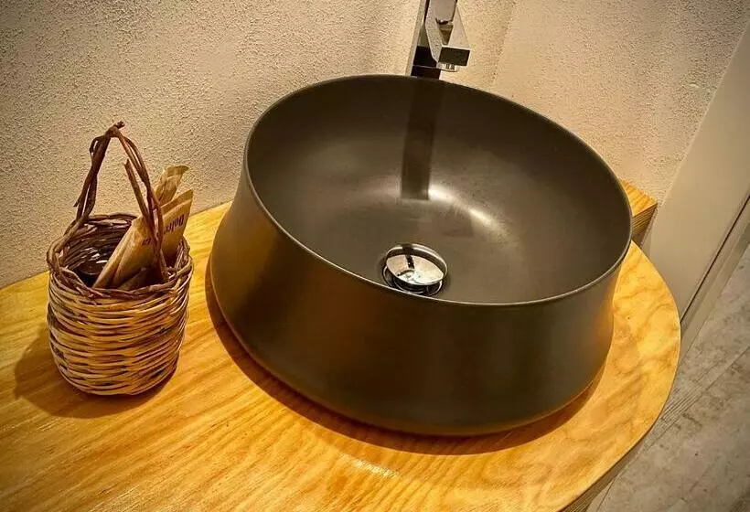 ベッドアンドブレックファースト Cuturissi Hospitality & Wellnees