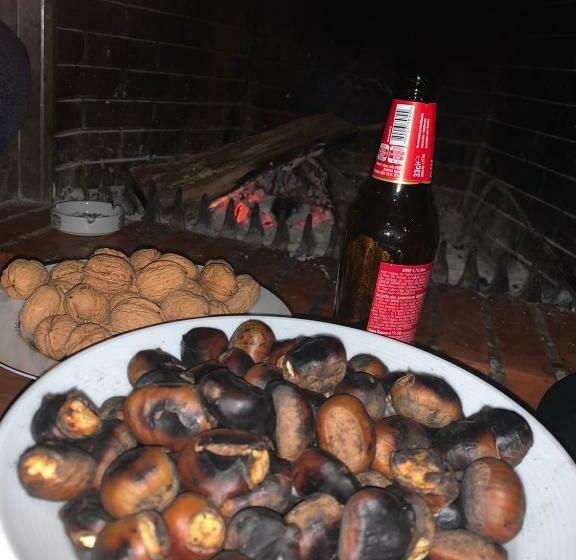 ホテル Razëm Lendina E Qetë