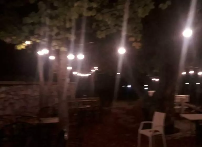 Hotel Razëm Lendina E Qetë