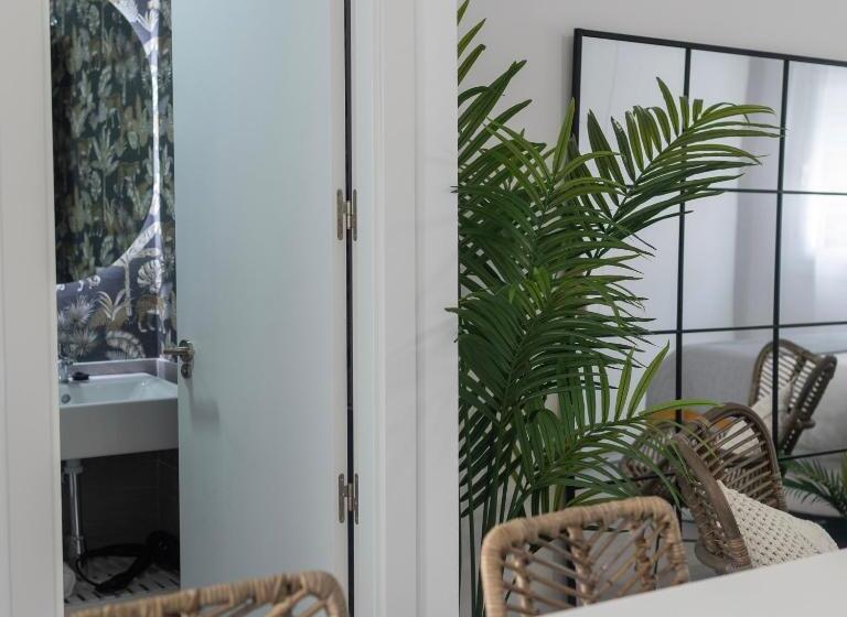 Lovely Suites Tarifa, Estudio A Estrenar En El Centro Y Muy Cerca De La Playa