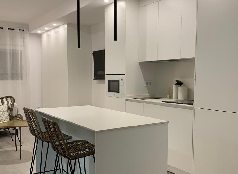 Lovely Suites Tarifa, Estudio A Estrenar En El Centro Y Muy Cerca De La Playa