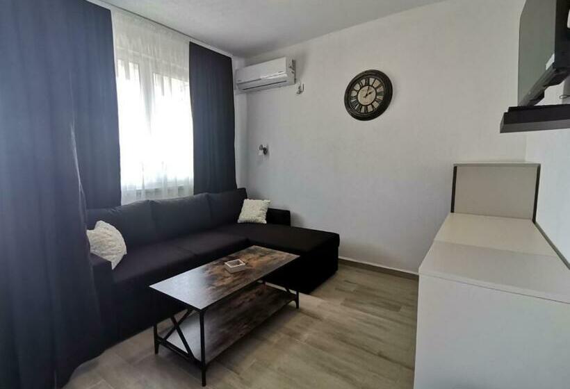 Pension вила дъбрава