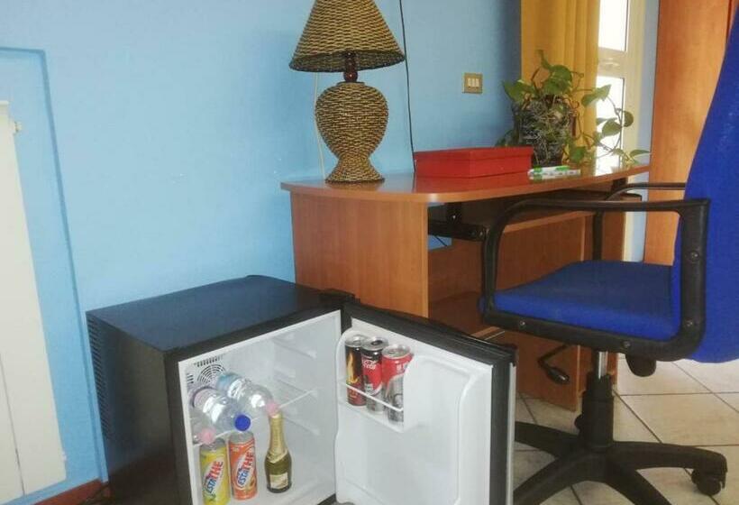 פנסיון A Due Passi Da . .