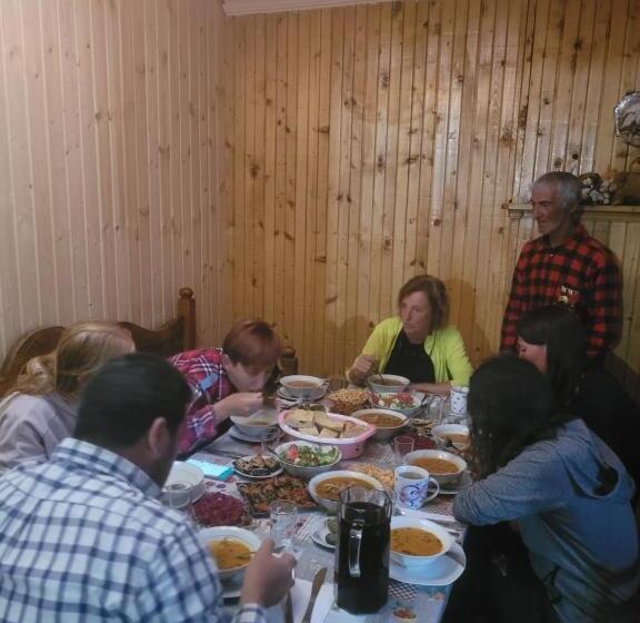 پانسیون Guesthouse Mose