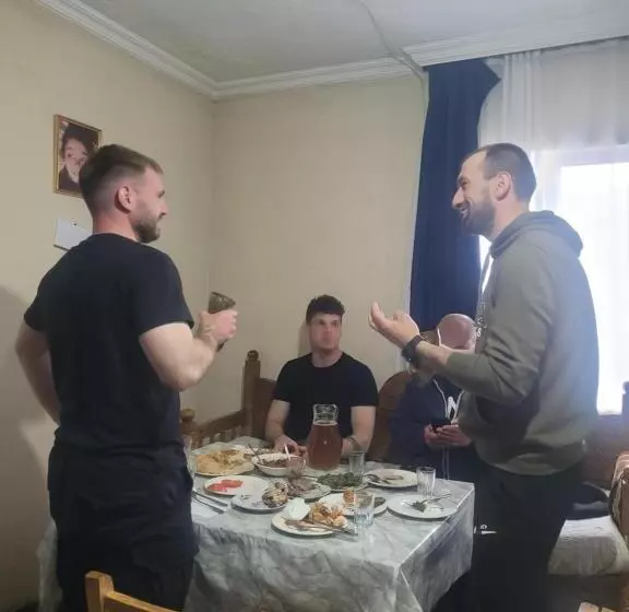 پانسیون Guesthouse Mose