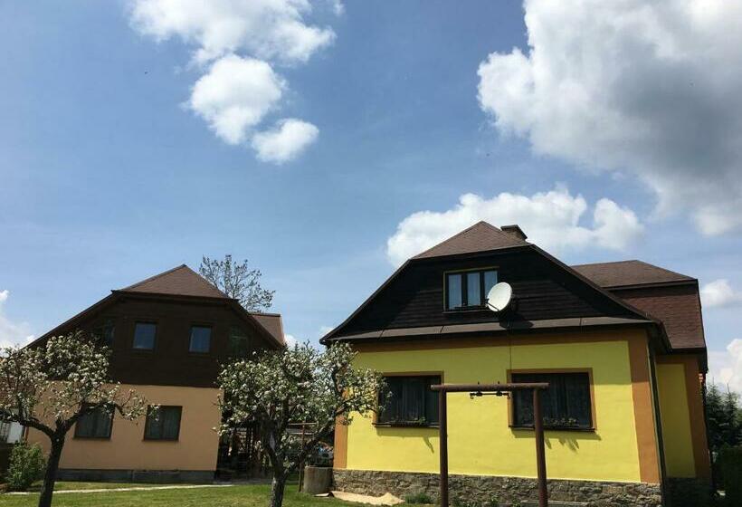 Пансион Penzion Hvozd