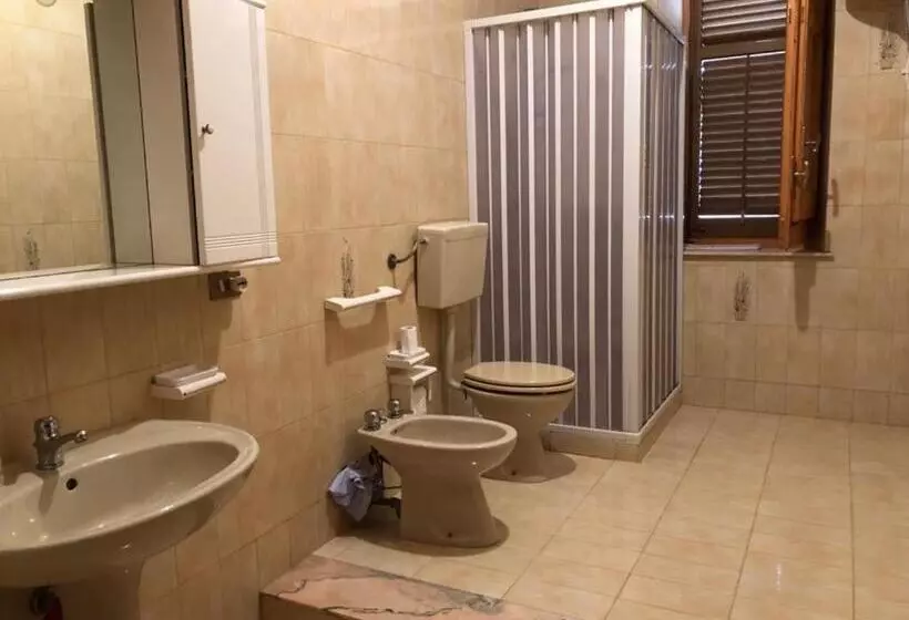 Casa Adriana