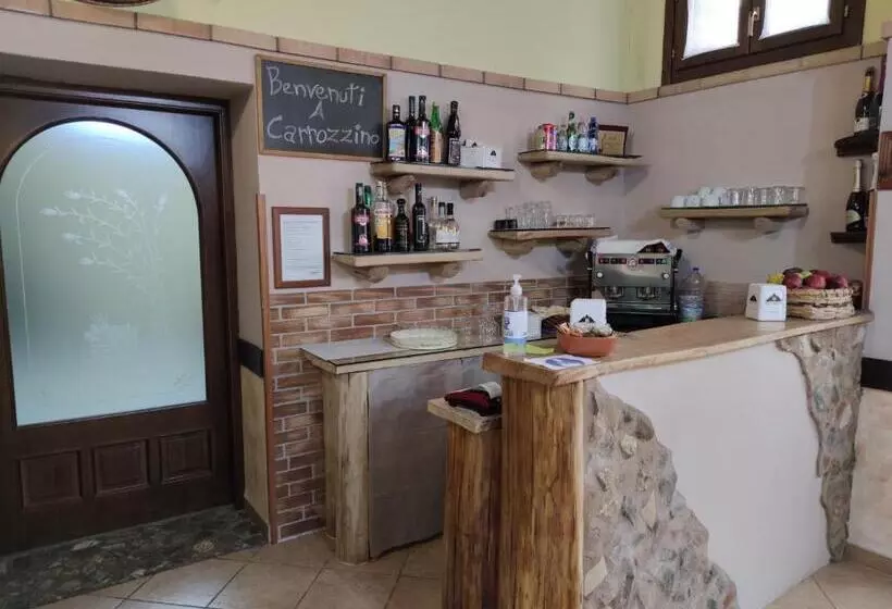 ホテル Agriturismo Carrozzino