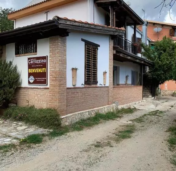 ホテル Agriturismo Carrozzino