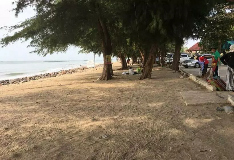 ペンション Baan Khun Nong