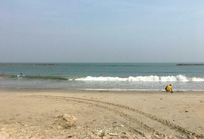 Пансион Baan Khun Nong