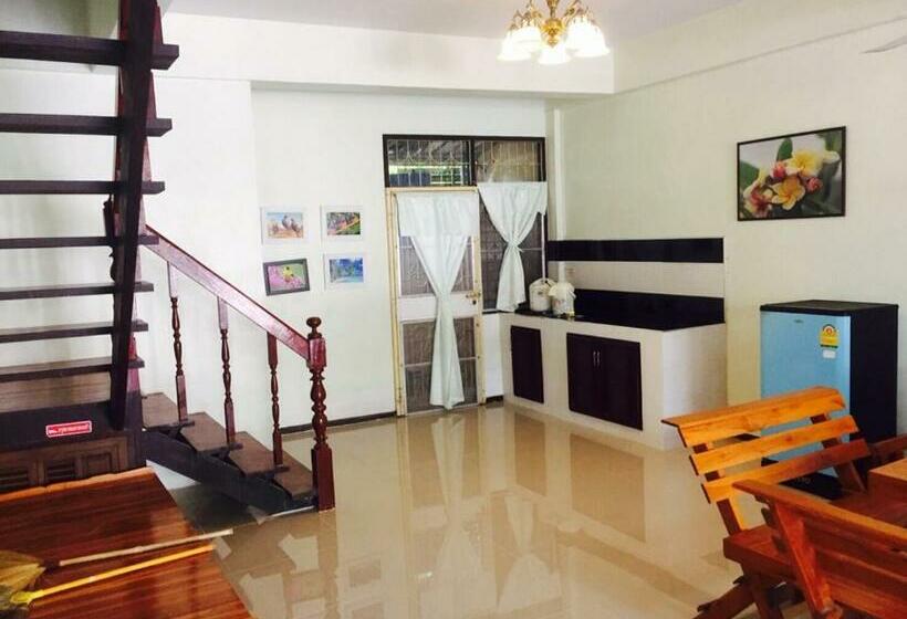 Пансион Baan Khun Nong