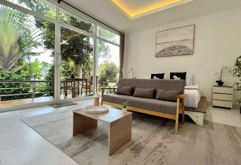 Majatalo Beach Jungle