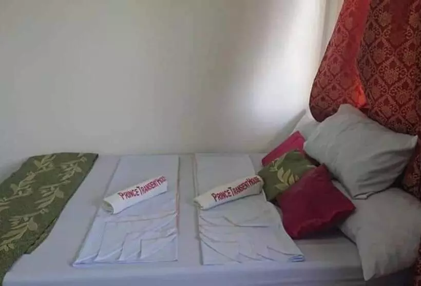 Majatalo Prince Transient House