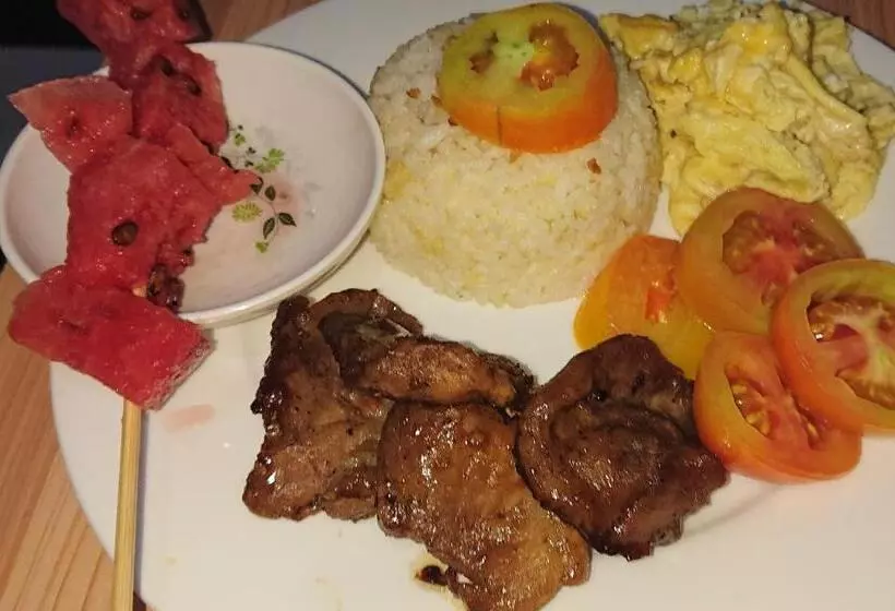 Majatalo Prince Transient House